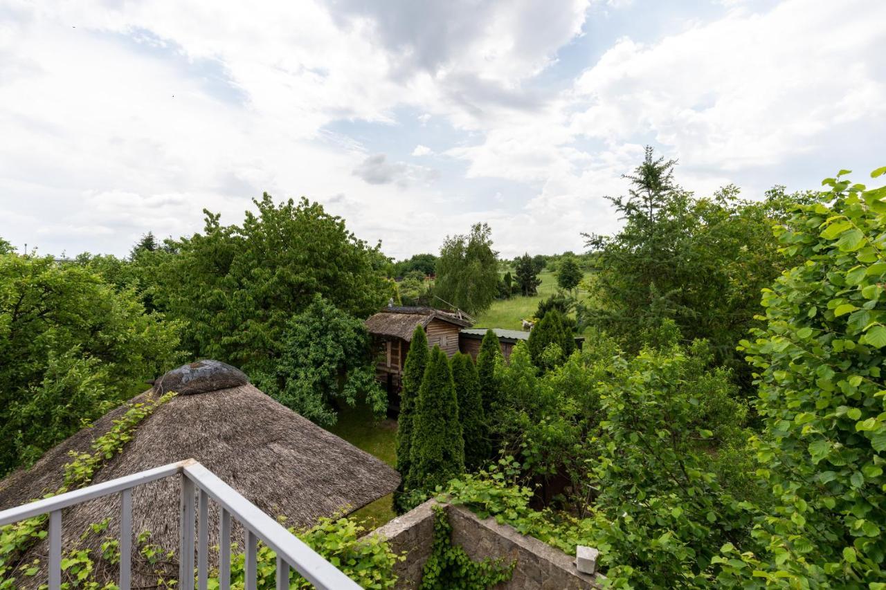 Boutique Hotel Rabbit Hole Kielce Exterior photo