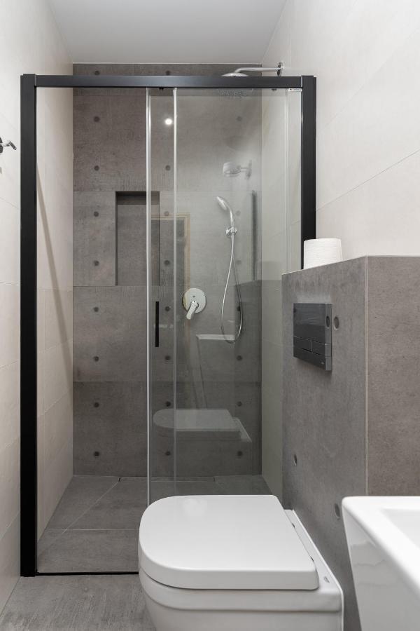 Boutique Hotel Rabbit Hole Kielce Exterior photo