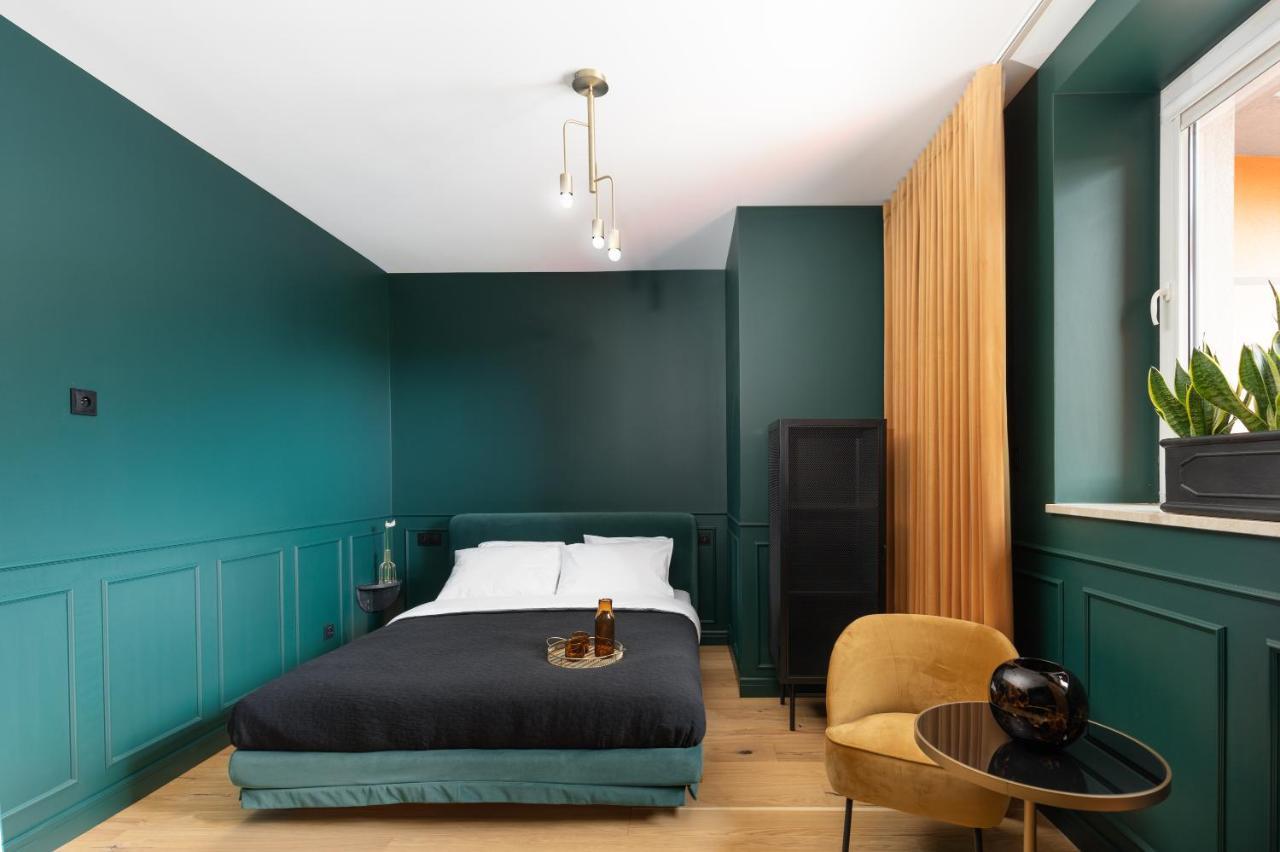 Boutique Hotel Rabbit Hole Kielce Exterior photo
