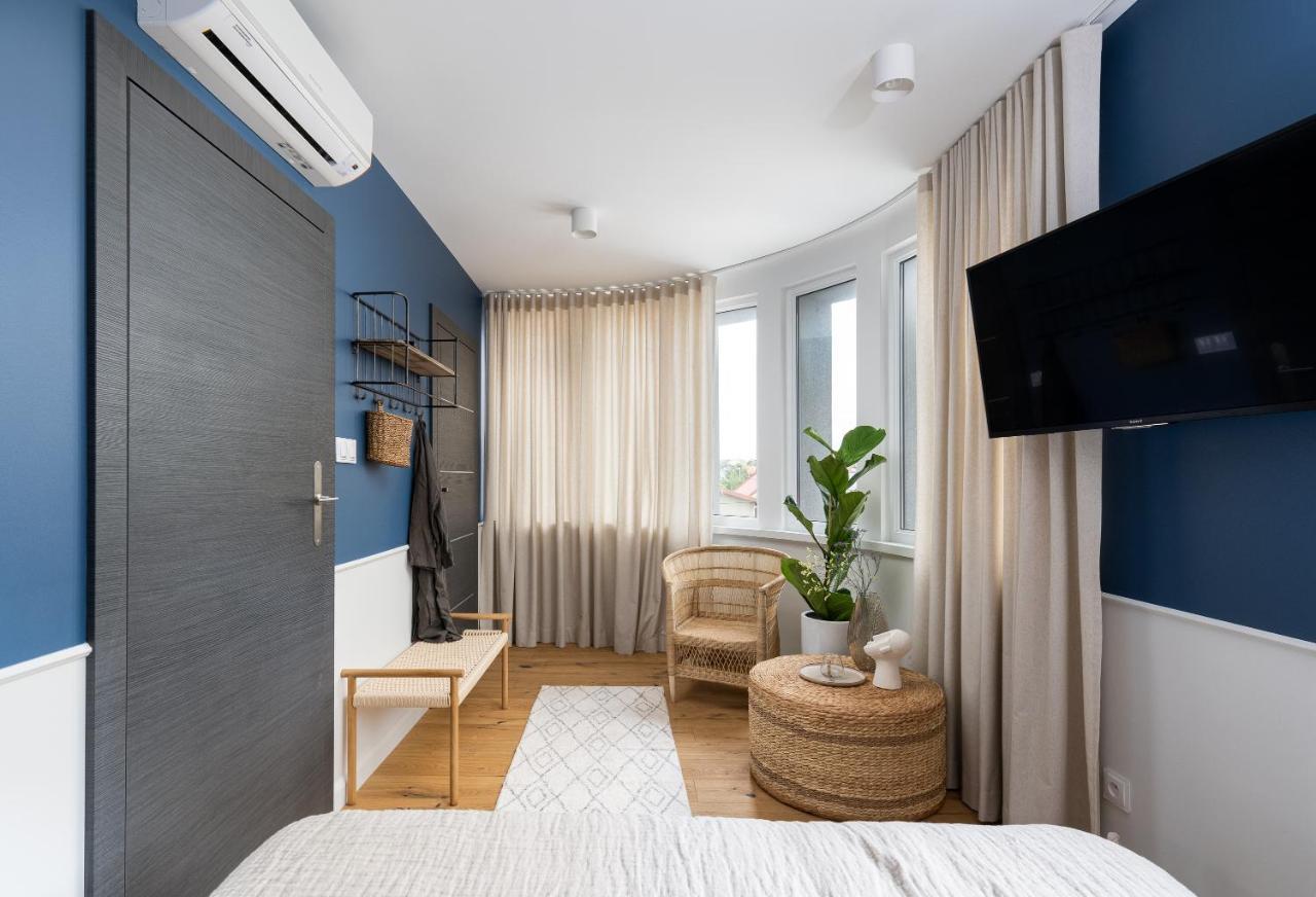 Boutique Hotel Rabbit Hole Kielce Exterior photo